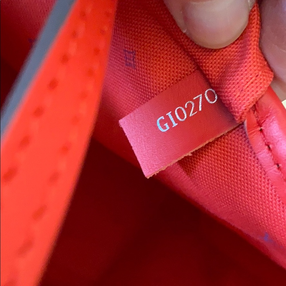 ‼️SOLD‼️👛💯% Auth.LV Escale Rouge NF MM - Picture 10 of 12